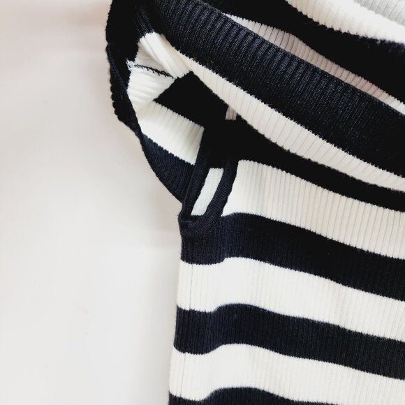 Broadway shirt Black & White Striped Off-Shoulder Ribbed Size S - Picture 9 of 9